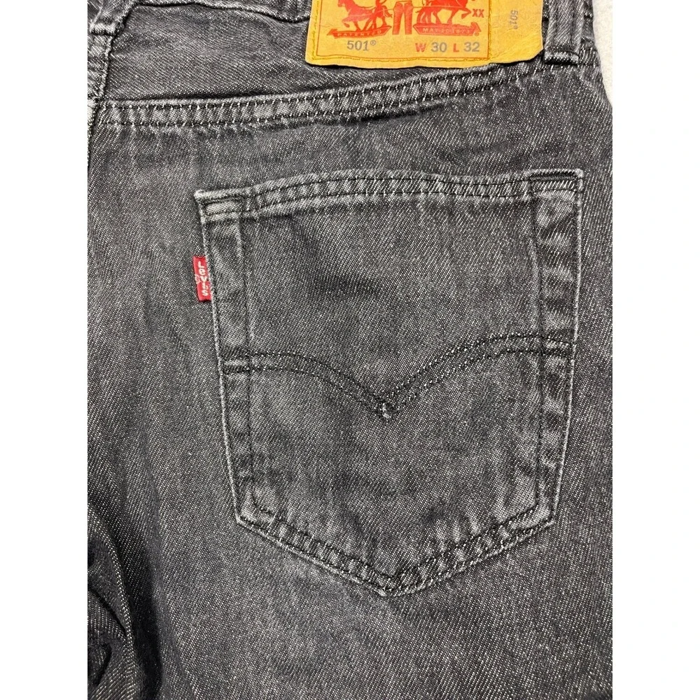 Levis 501 Original Fit Jeans Faded Black Straight Leg Denim W30 L32 00501-0660